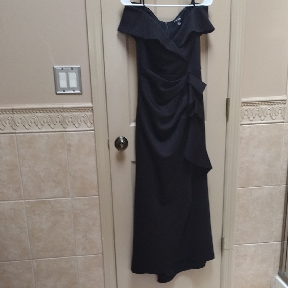 Elegant Black Off-Shoulder Dress